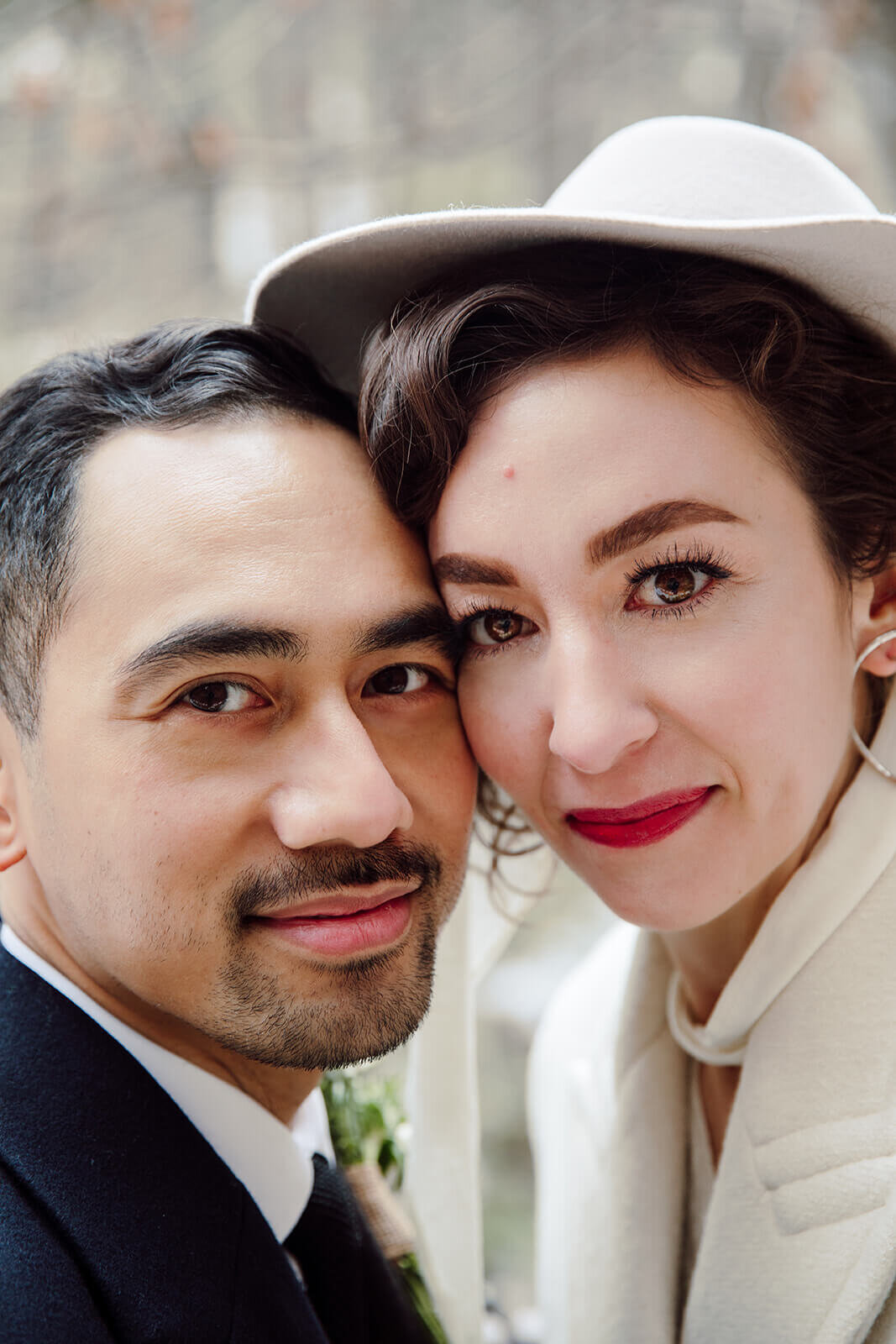  Stylish NYC couple elope late winter in the Finger Lakes region of Upstate NY. 