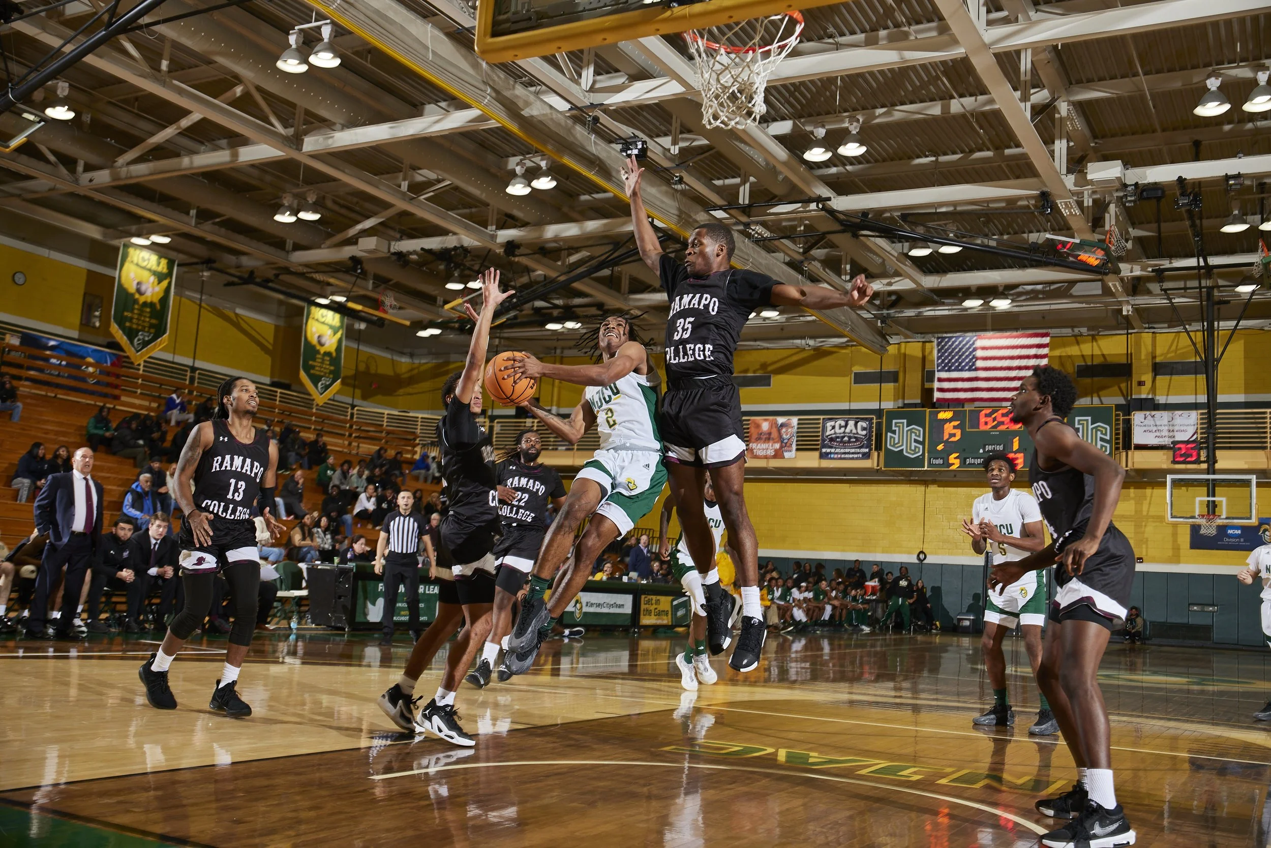NJCU_MBB_11262024_JP_C9A8428.jpg