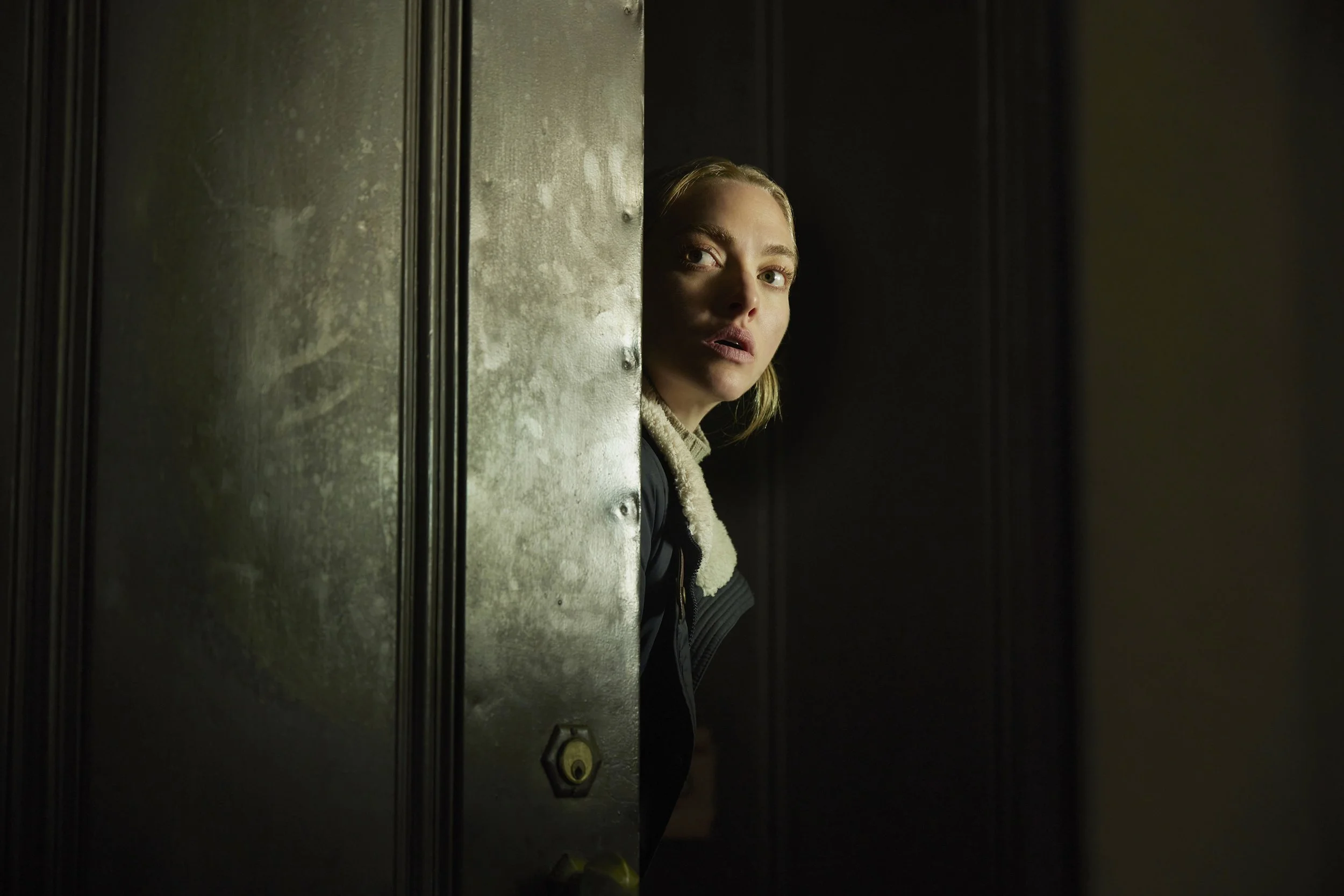 LONG_BRIGHT_RIVER_AMANDA_SEYFRIED.jpg