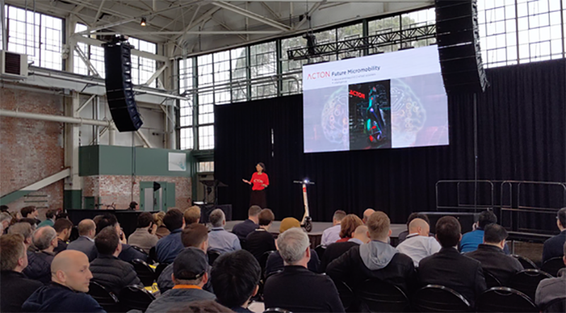 CEO, Janelle Wang, presenting the M PRO to a group at the Micromobility Conference in Richmond, CA.