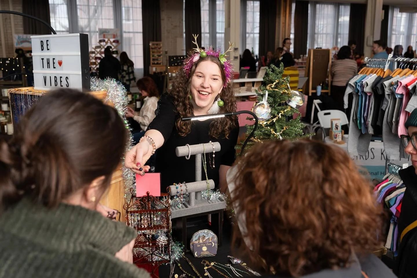 📢Attention, makers! Plan your 2025 Holiday 🎄Market season with us now! 

Check your 💌email for all the details and to preview upcoming markets. ✨Registration will go LIVE at 7pm on Tuesday, September 2.

Not yet approved to sell with us? 

📥Apply
