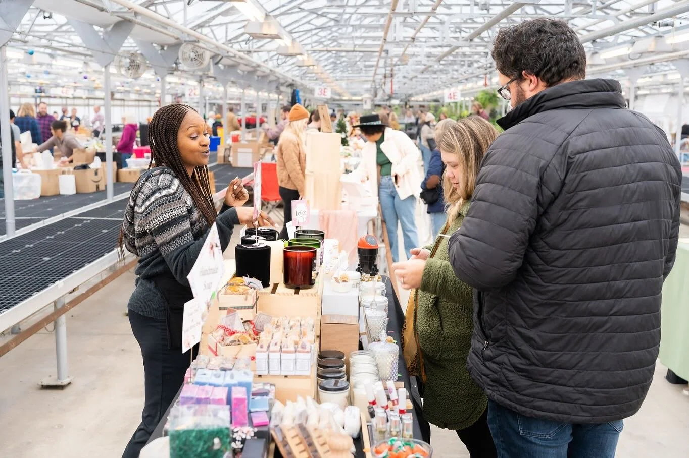 👋 makers &amp; foodies 🎄ready to sleigh the holiday season? 

Field &amp; Festival returns to @wagnersgardencenters for cozy weekends of food, art + holiday cheer. 🎅🎁

🗓 Nov 1&ndash;Dec 21 | Sat + Sun | 10&ndash;2

If you&rsquo;ve been approved 