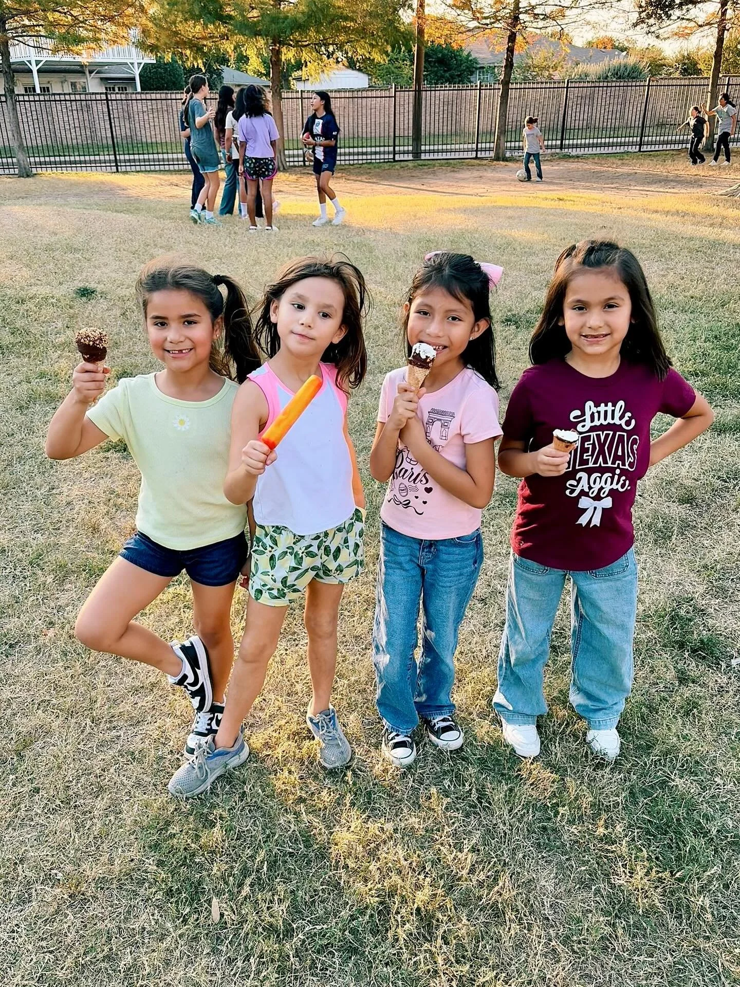 Highlights from our PTF Picnic on Friday! Ice cream, games, and fellowship made for the perfect night with our community ❤️