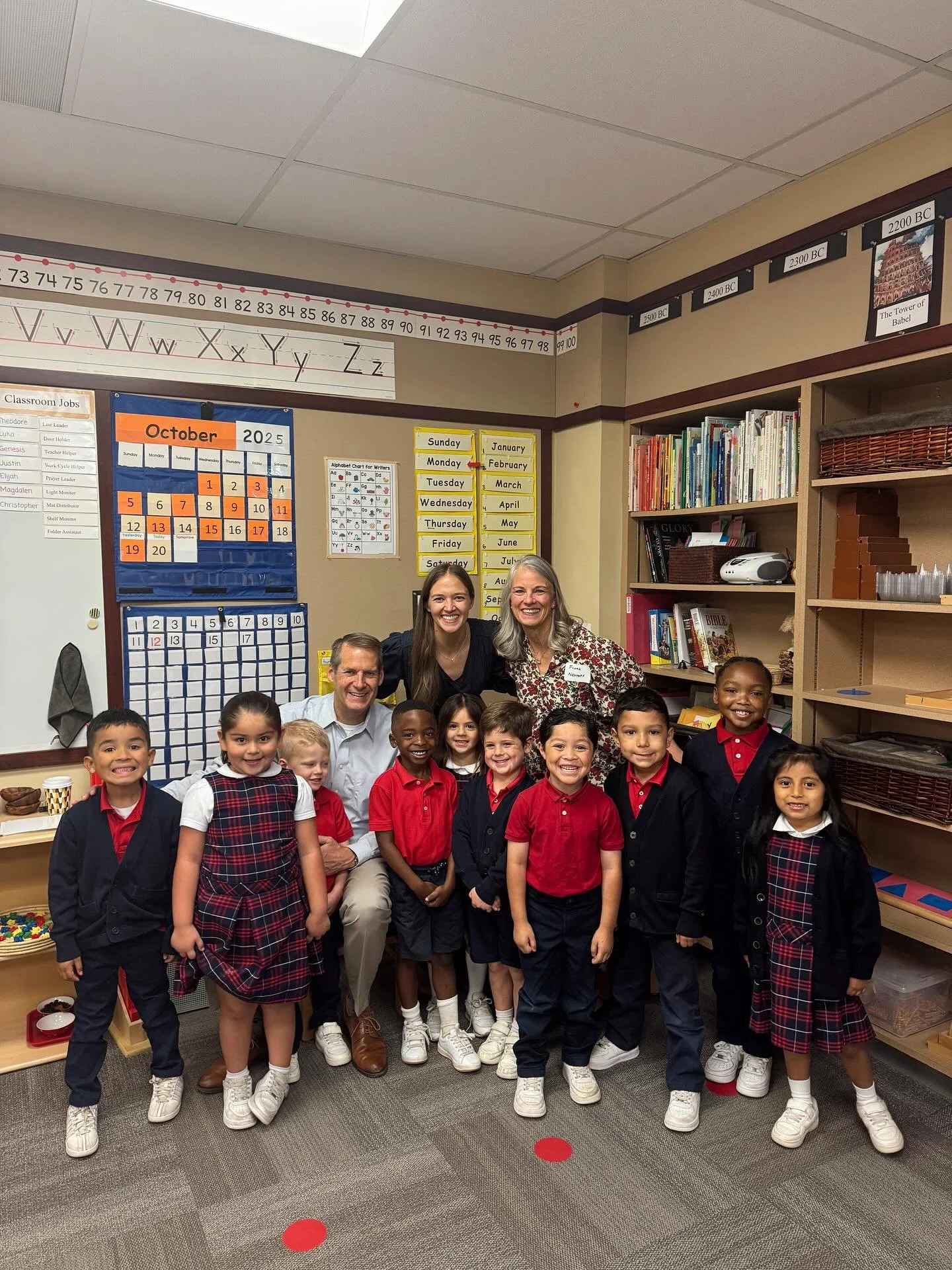 Our Classroom Partners came to school today for breakfast and a class visit. We are so grateful for their generous support of WDCS. Thank you for all you do, Classroom Partners!❤️