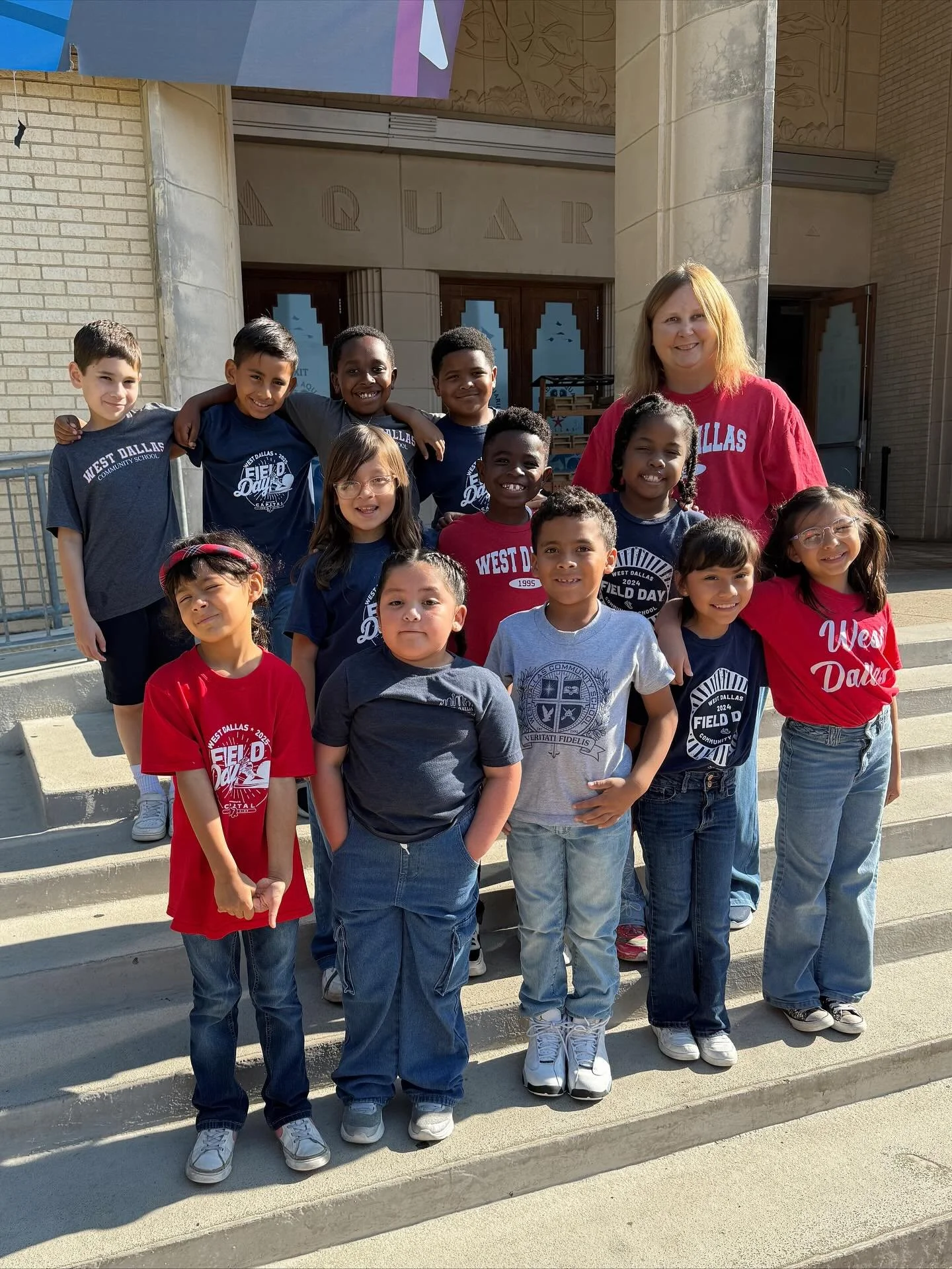Second grade classes took a field trip to the Children&rsquo;s Aquarium today. Students enjoyed touching the stingrays and getting to learn about the creatures of the sea. What a fun adventure!🐠🦀🦈