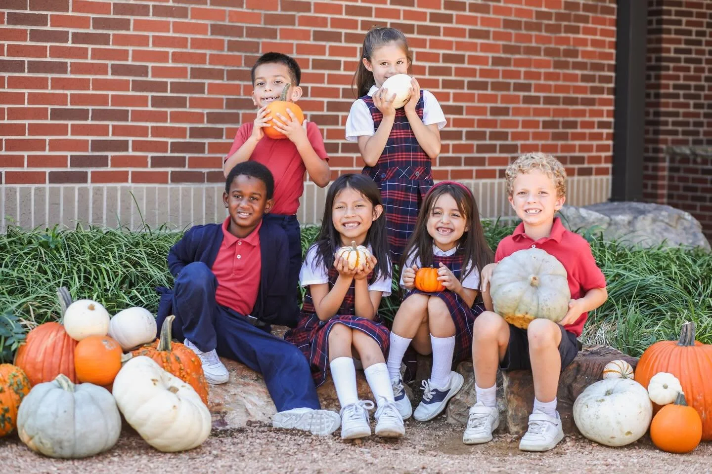 Happy Thanksgiving from our WDCS family to yours! We are grateful for all of our students, families, staff, and supporters. 🦃🍁🧡