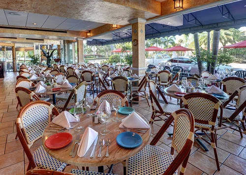 14-Columbia-Sarasota-patio-dining-room-with-sidewalk-4.jpg