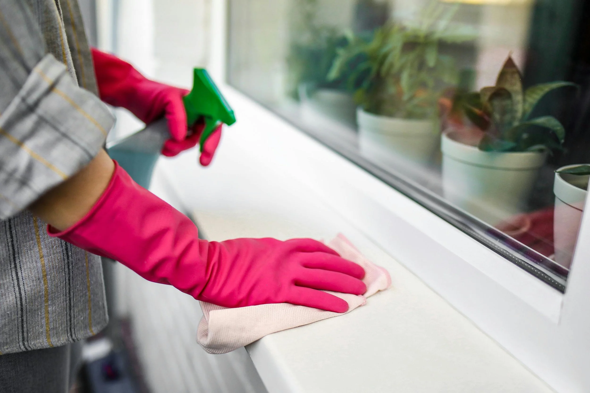 Spring Cleaning and the Mind: Why a Clean Space Feels So Good