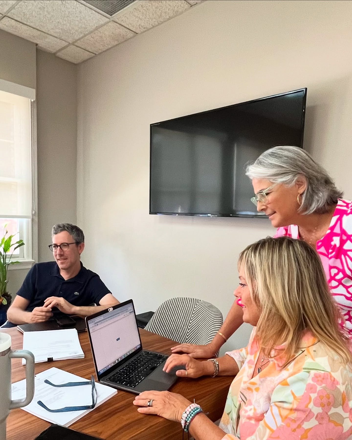 At Weiniger Realty, we know real estate, and we know our community inside and out. 🏡✨

We live here, work here, and truly love it here. But most of all? We know the people ❤️

Our clients don&rsquo;t just get expert agents, they get access to our tr