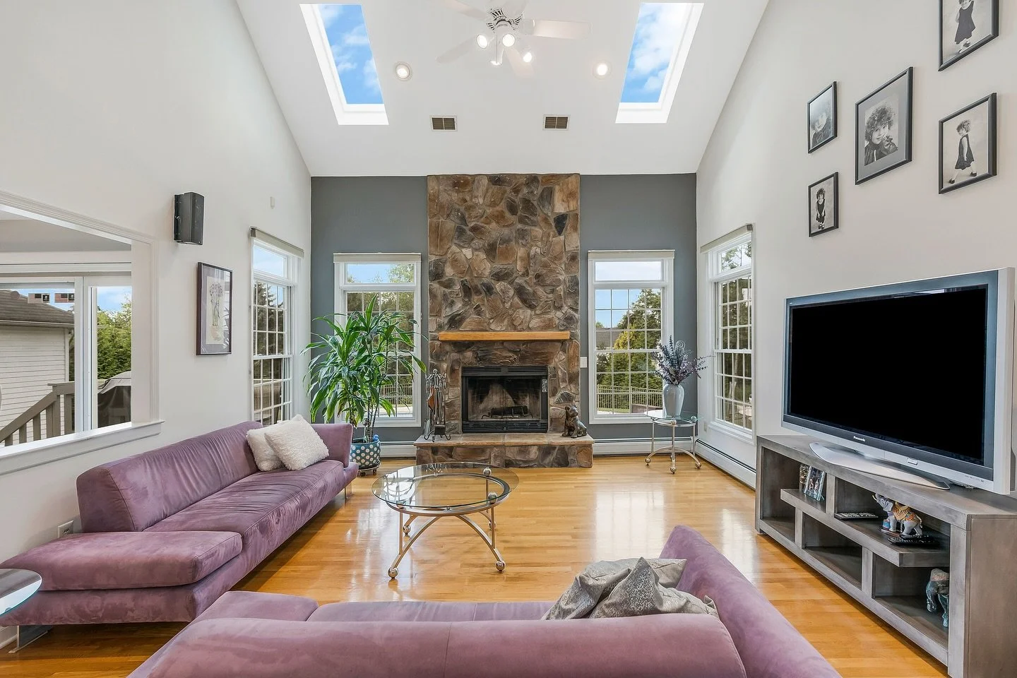Fall may be here, but this home gives you every reason to look forward to every season.

Inside, you&rsquo;ll find a bright and spacious family room with a vaulted ceiling, cozy fireplace, and oversized windows that overlook your private backyard oas