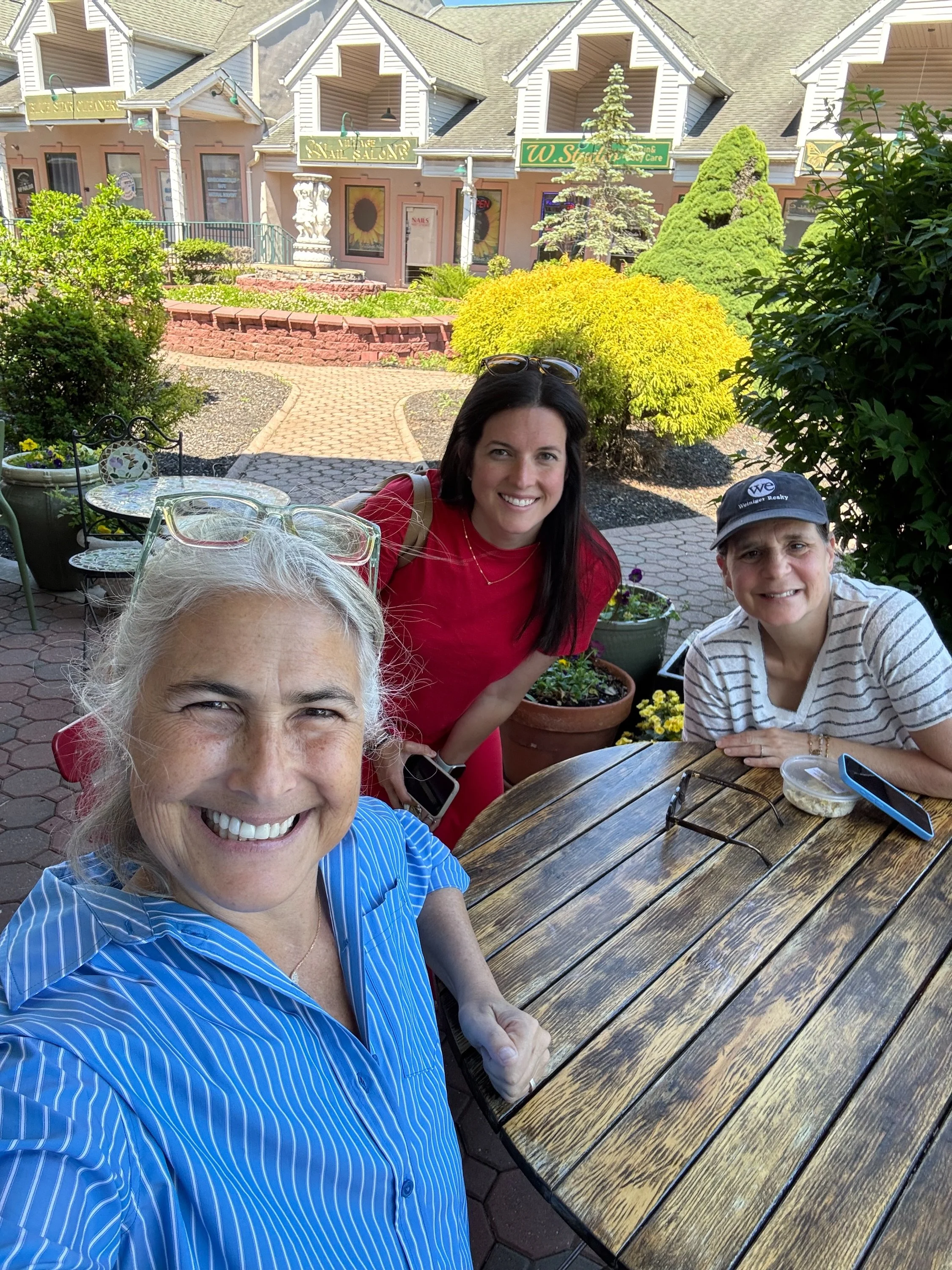 On a beautiful sunny day, we decided to take our meeting outside and enjoy lunch at @nurayscafe. Sometimes a change of scenery is exactly what you need for fresh ideas and great conversation.

#warrennj #supportlocalnj #shoplocalnj #communitymatters 
