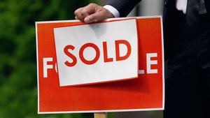 Fraser Valley Real Estate Updates: Are Home Sales Falling For The 5th Month?