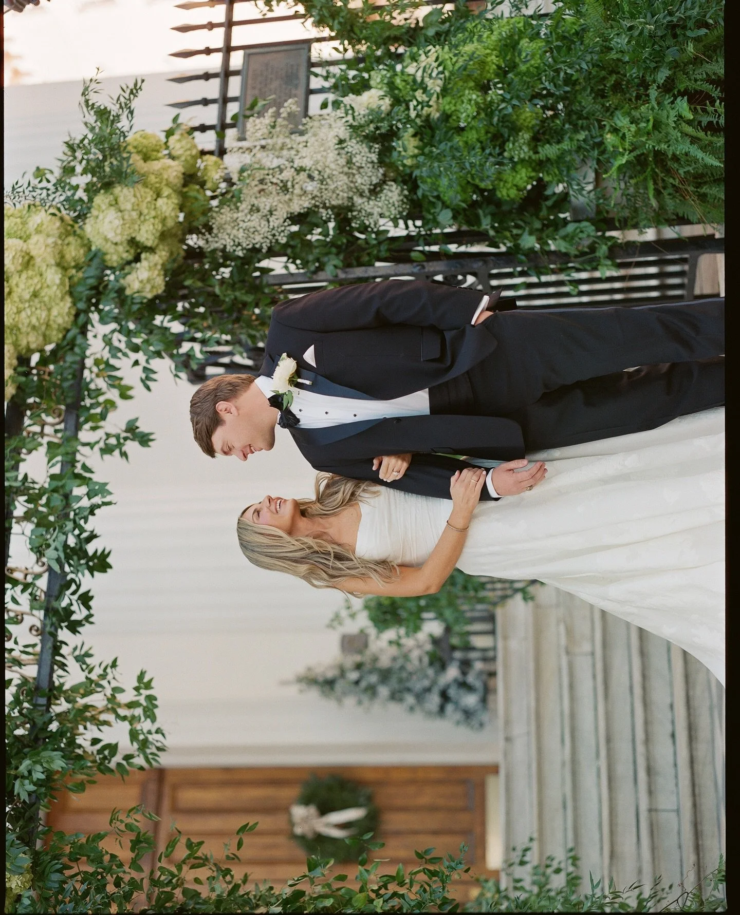 A Christmas celebration for Katelyn and Cab in downtown Charleston 🌲

Planner @alexandramadisonweddings 
Photo @hillerweddings 
Video @jodileefilms 
Venue @2ndpc 
Reception venue @hibernianhall 
Catering/bartending @salthousecatering 
Florals @flora