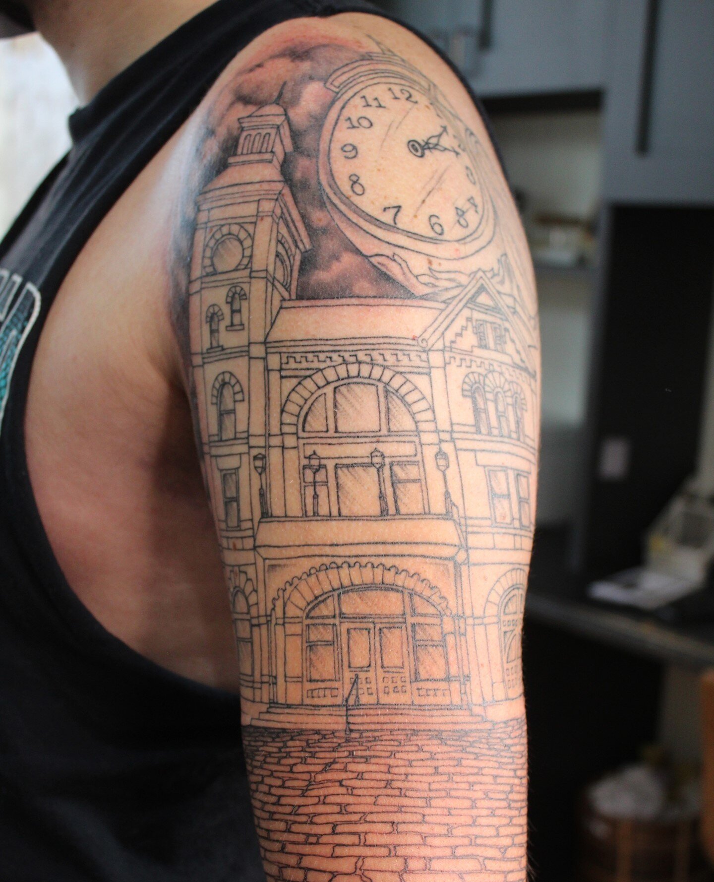 Getting a great start on this Woodstock sleeve. Thanks, Tristan!