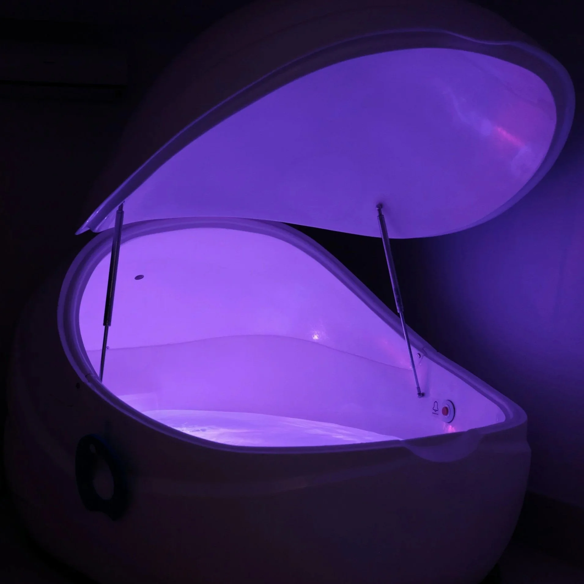 Nozick's Experience Machine: If Happiness Is All That Matters, Why Not Plug In?
