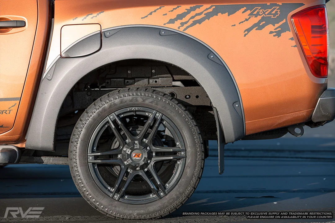 Nissan-Navara-R-Sport-Exterior-23.jpg