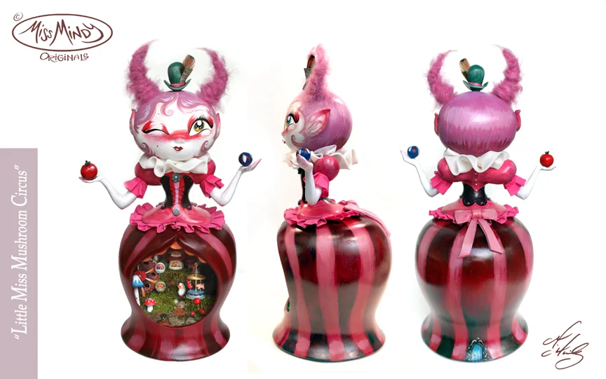 MM_MushroomCircusDoll_turn.jpg