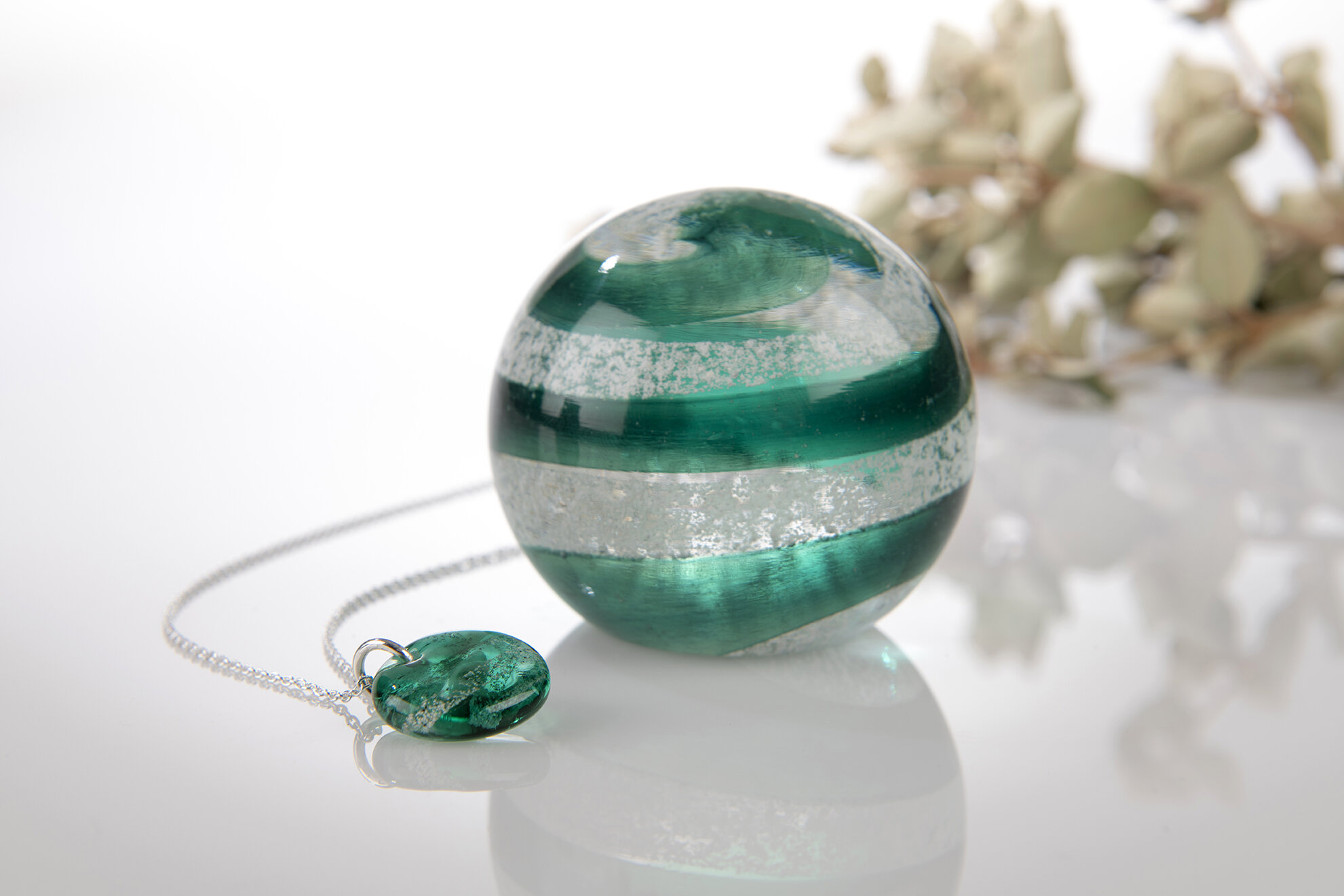   Eternity spheres and pendants   Remember your loved ones in an everlasting way 