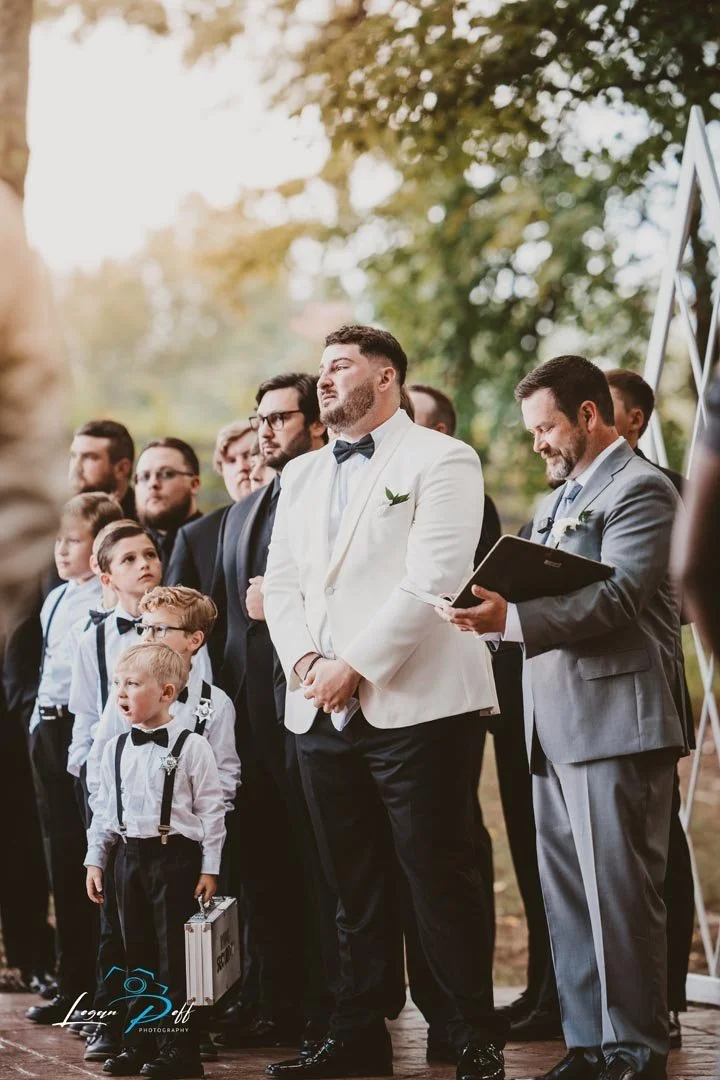 Photography by Logan wedding photography