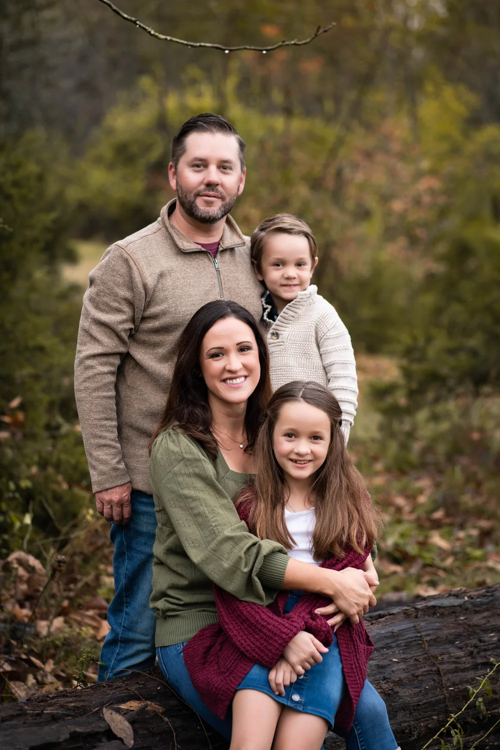 Spring Hill family portrait by Photography by Logan