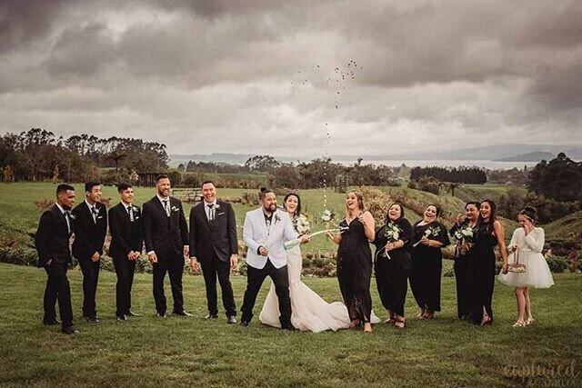 Rotorua has so many beautiful venues to offer. @tironuivenue offers a barn style reception, overlooking lush green gardens and views of lake Rotorua 
#weddingflowersnz #rotoruaweddings #bloomartnz #weddingsrotorua #weddingvenuenz #barnstylewedding