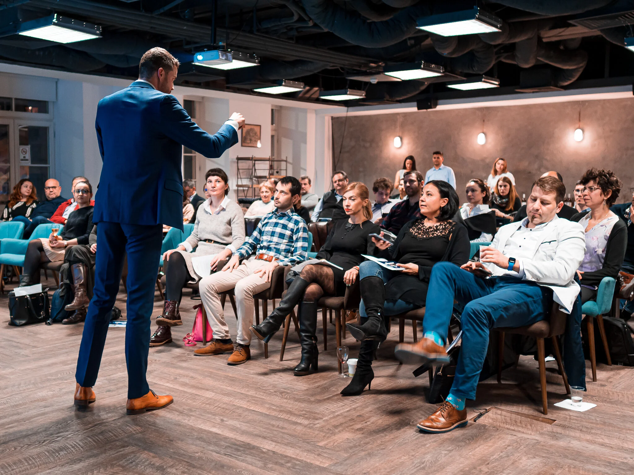 fotograf profesionist, fotograf editorial, fotograf evenimente, fotograf corporate, video evenimente, fotograf nunta, fotograf botez, fotograf cununie, fotograf lansare, fotograf deschidere (9).jpg