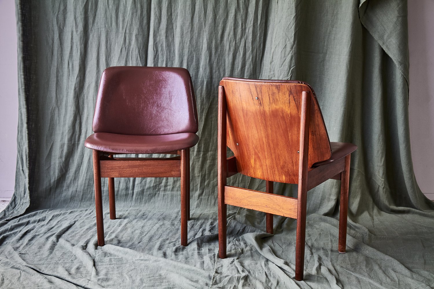 Vinyl Chairs_007.jpg