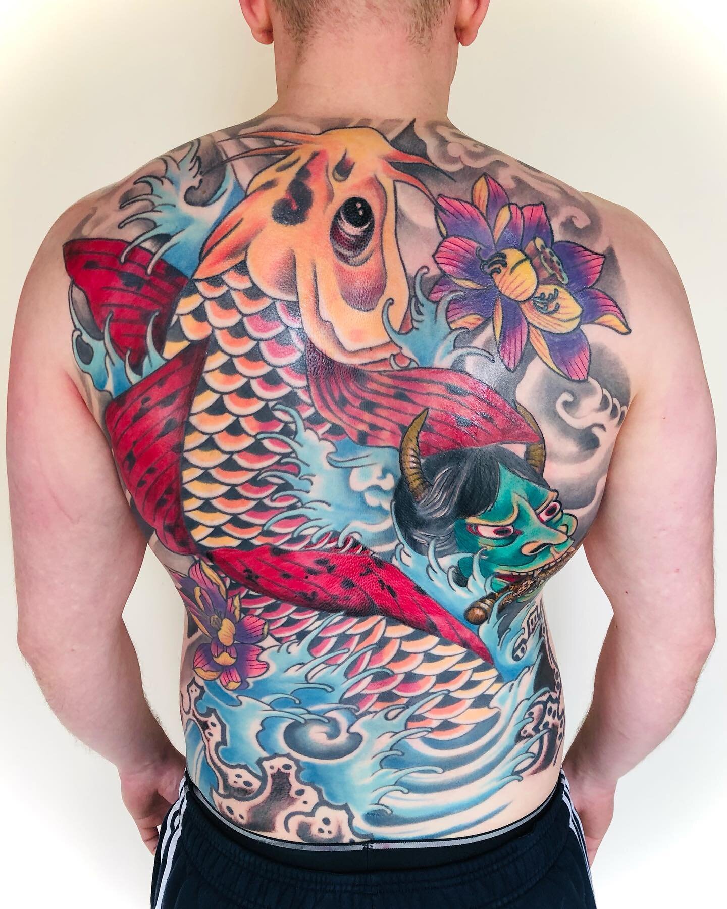 Finally got to finish this black piece on Glen after three years. Happy to see it finished , yet sad it&rsquo;s over.#japanesetattooing #koi #koitsttoo#japanesetattoo #72tattoo #manchestertattooist #manchester