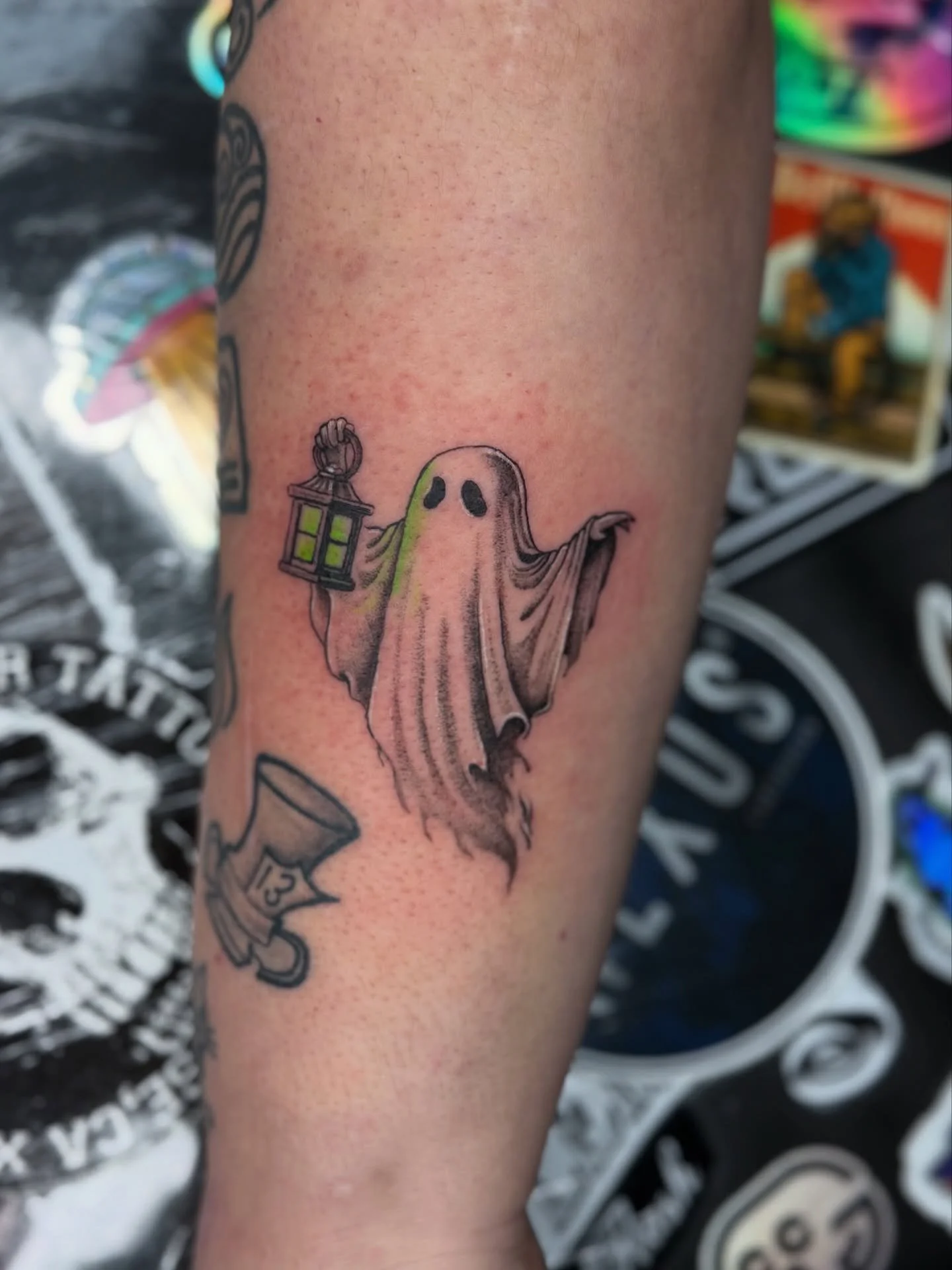 Spooky season is all year round right? 

Classic specialty ghost from @rachjackson.tattoo 

&bull;&bull;&bull;&bull;&bull;&bull;&bull;&bull;&bull;&bull;&bull;&bull;&bull;&bull;&bull;&bull;&bull;&bull;&bull;&bull;&bull;&bull;&bull;&bull;&bull;&bull;&b