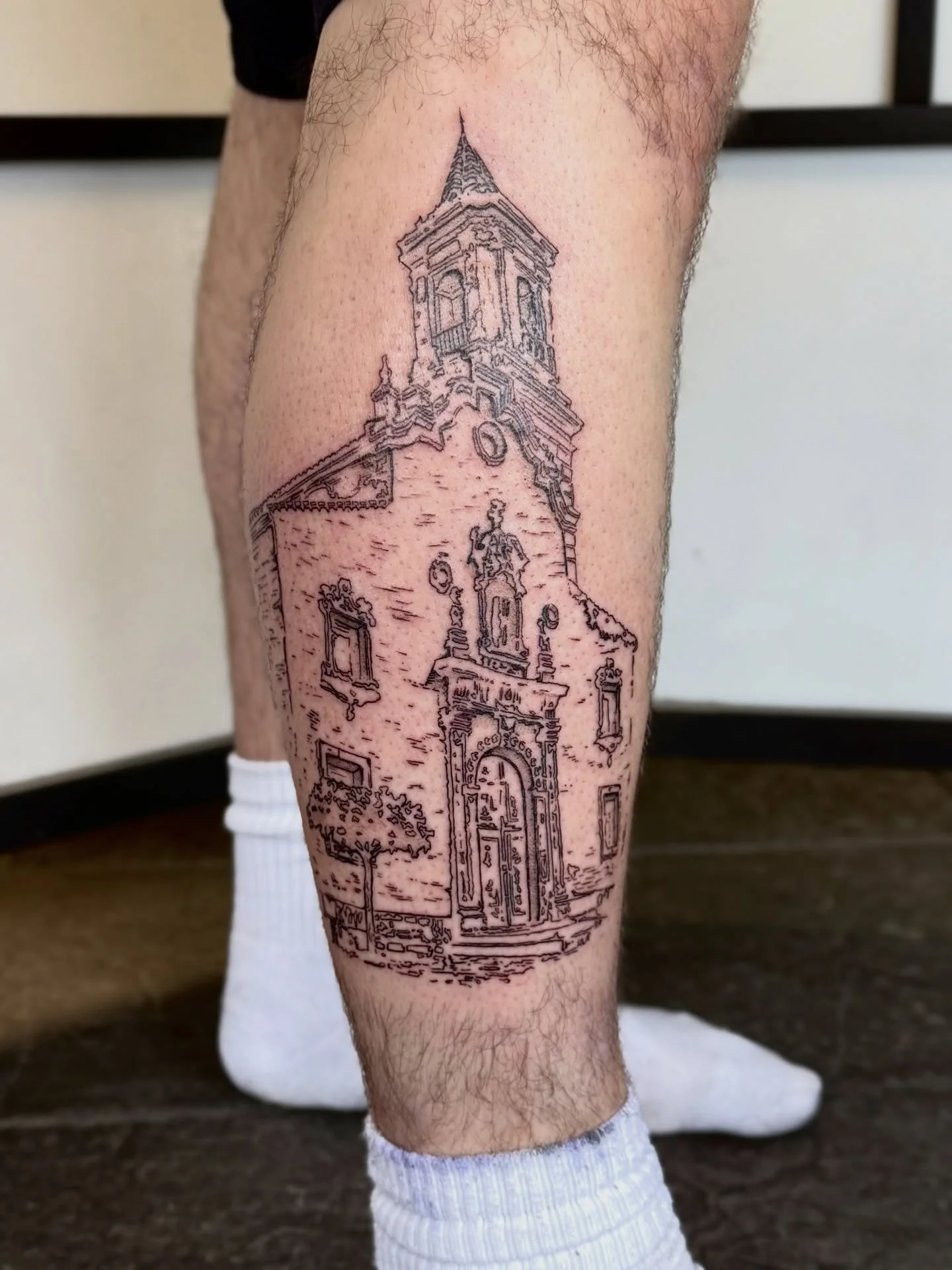 Cool first tattoo made for Joe. Thanks so much dude! 👌

&bull;&bull;&bull;&bull;&bull;&bull;&bull;&bull;&bull;&bull;&bull;&bull;&bull;&bull;&bull;&bull;&bull;&bull;&bull;&bull;&bull;&bull;

#tattoo #fineline #manchestertattoo #church #linework