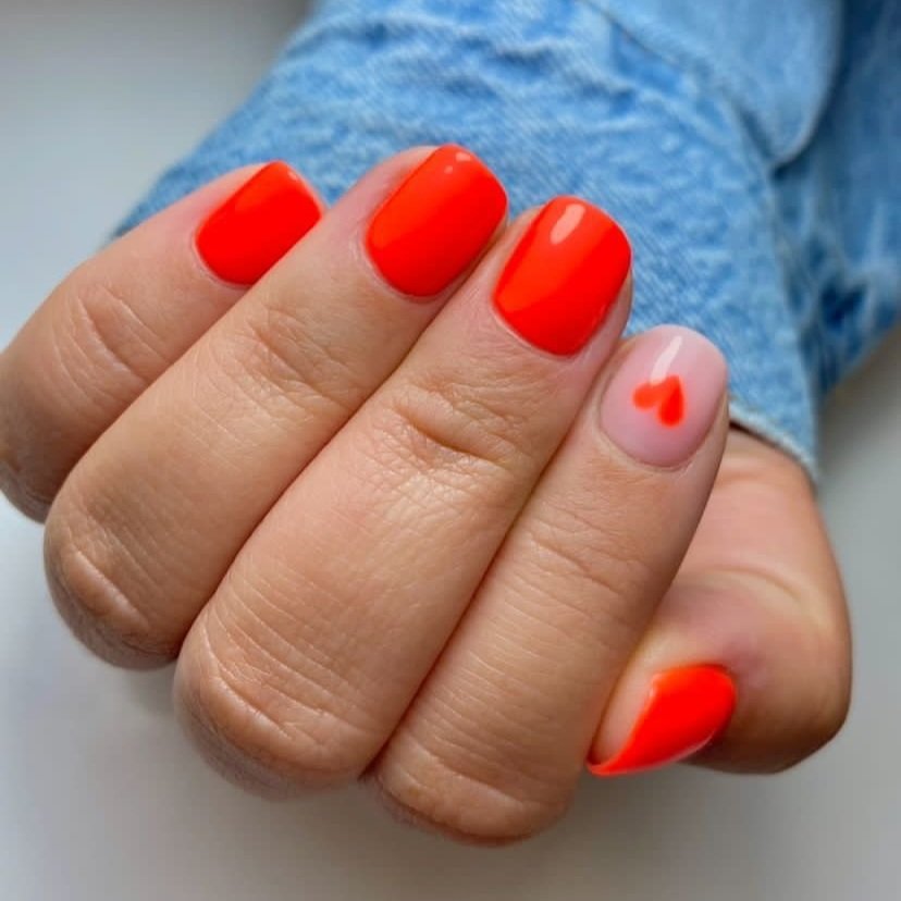 What is shellac nails ?