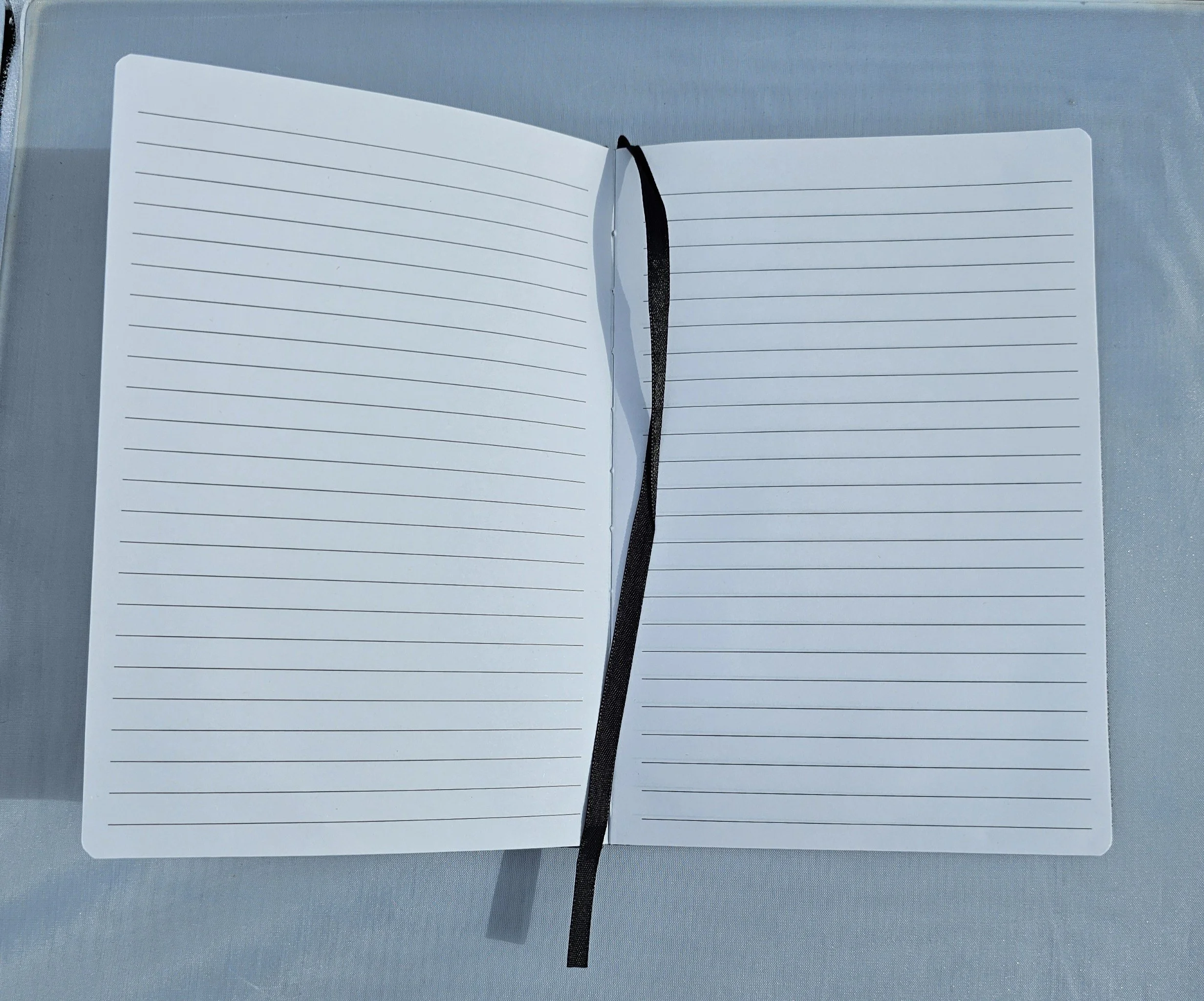 Bonny Notebook with zipper Pic 4.jpeg