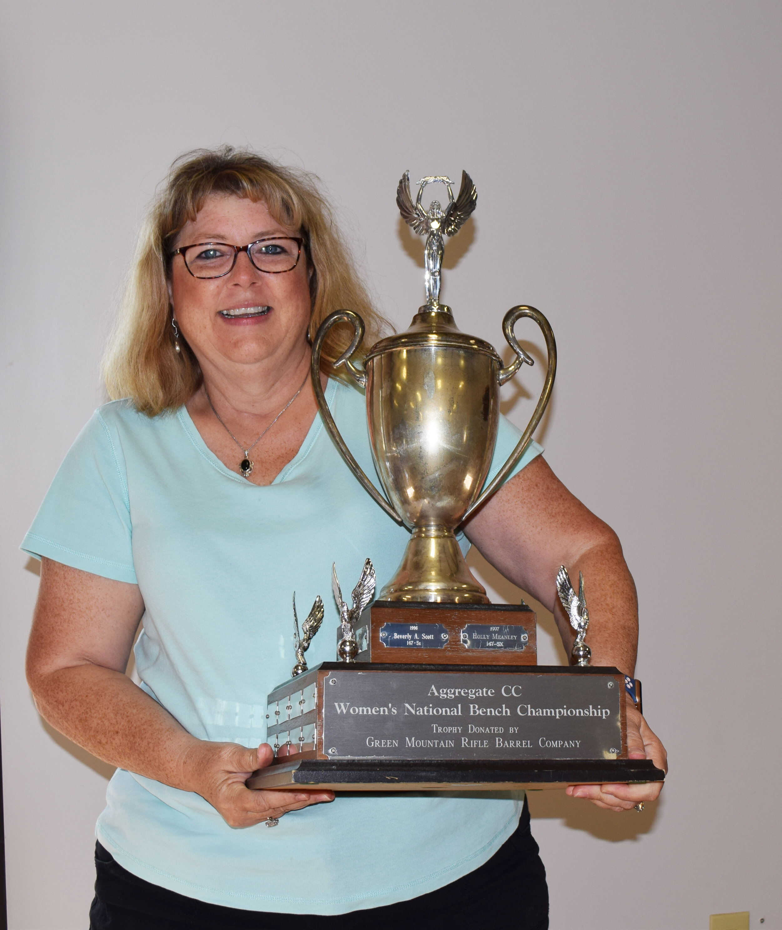  Deb Bolen - Aggregate CC - Women's Bench Championship Winner 
