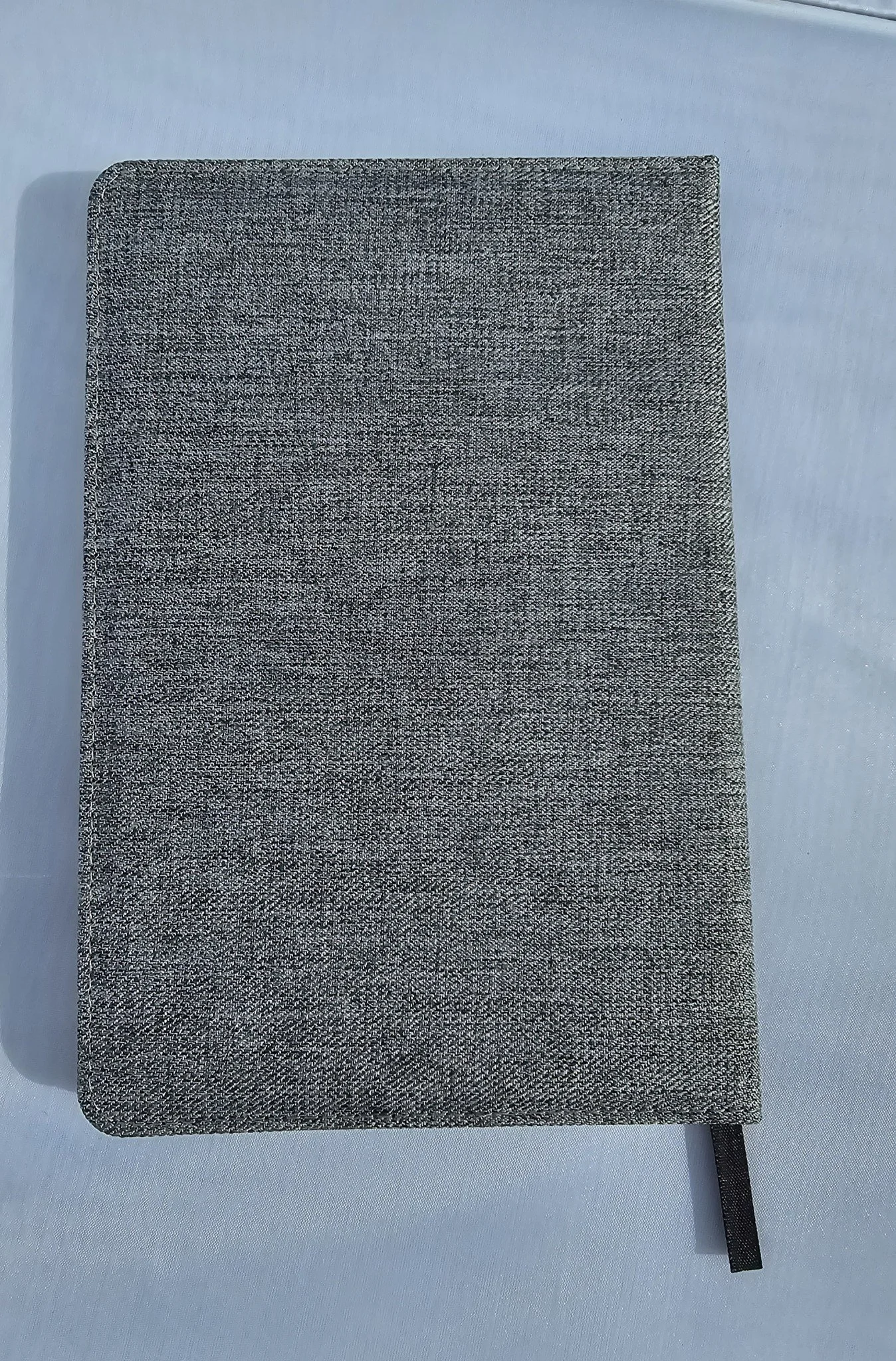 Bonny Notebook with zipper Pic 3.jpeg