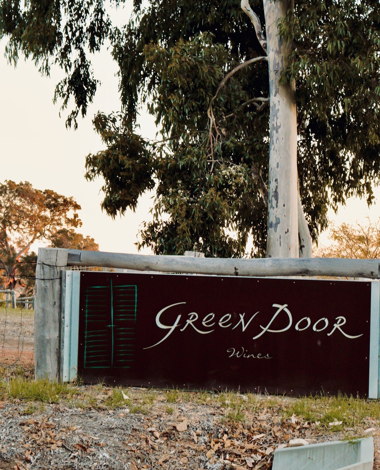 HOLIDAY OPENING HOURS 2025:⁠
⁠
Last Day Operating 2025: Sunday, December 21st⁠
⁠
Re-opening 2026: Friday, January 2nd⁠
⁠
Call or send us an email if you would like to make a booking!⁠
.⁠
.⁠
.⁠
.⁠
.⁠
#greendoorwines #fergusonvalley #discoverfergusonva