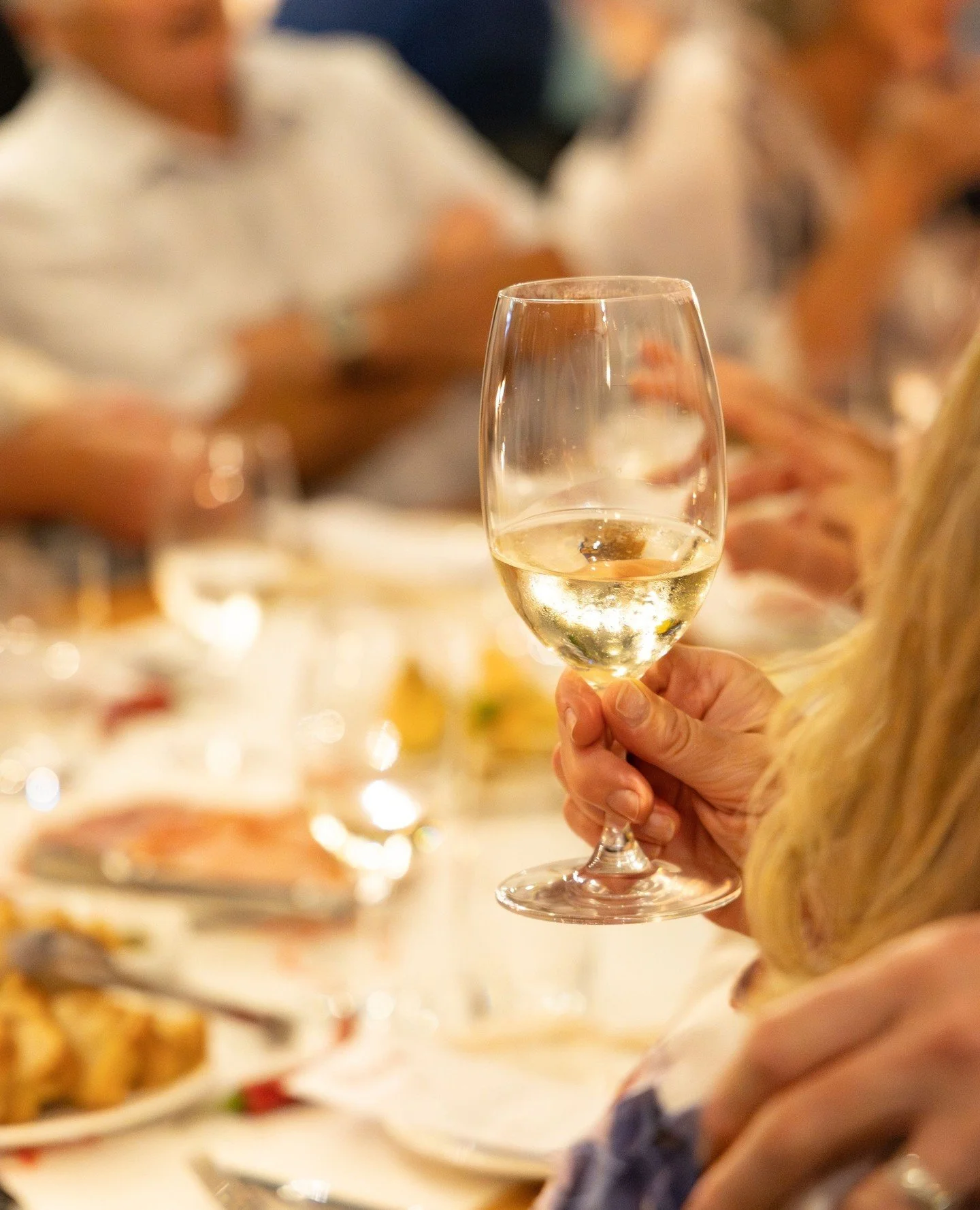 Still deciding what wine to bring to Christmas lunch?? We've got you covered! Our whole range is available online for delivery Aus wide. We would recommend getting online orders in by next Thursday, December 11th if you want the best chance of it arr