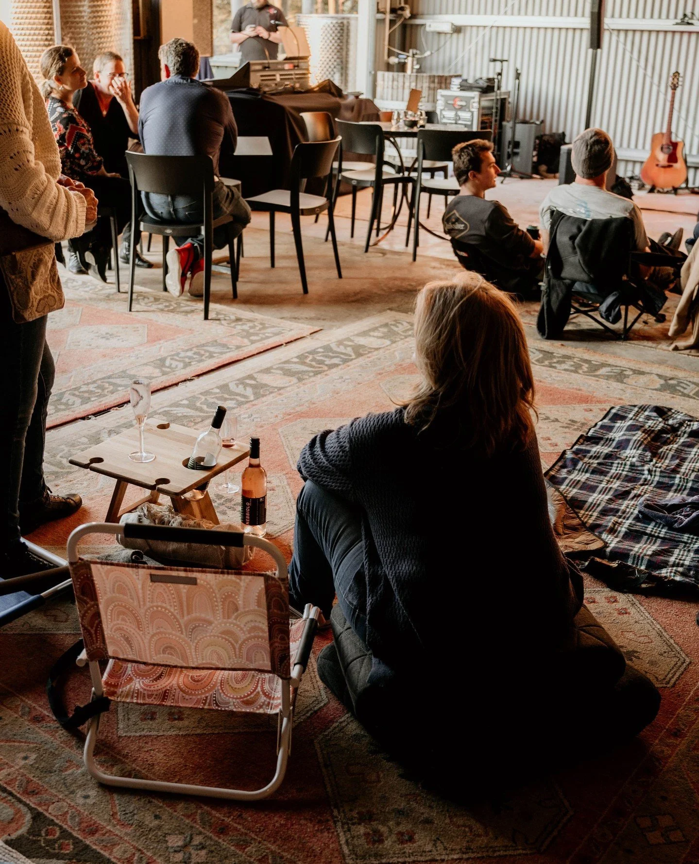 Looking for a Christmas gift idea?⁠
⁠
Why not grab a bottle of wine with some tickets to our @rileypearcemusic concert on Feb 14th!⁠
⁠
You won't want to miss this, link in our bio 🎼⁠
⁠
.⁠
.⁠
.⁠
#greendoorwines #fergusonvalley #discoverfergusonvalley