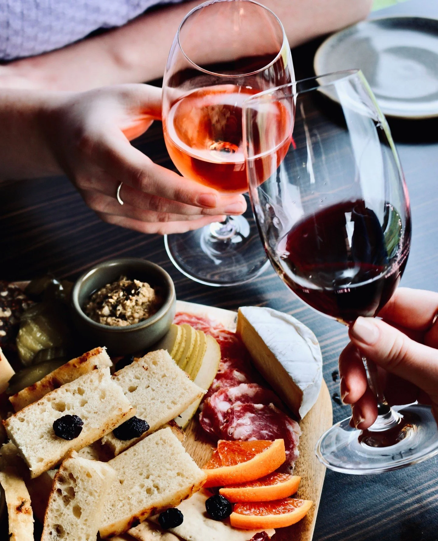 More of this please 🍷⁠
⁠
⁠
Open all weekend 11-430...⁠
.⁠
.⁠
.⁠
.⁠
.⁠
#greendoorwines #fergusonvalley #discoverfergusonvalley #bungeo #bunburygeographe #winemakersofgeographe #geographewine #geographewineregion #justanotherdayinwa #australiassw #aus