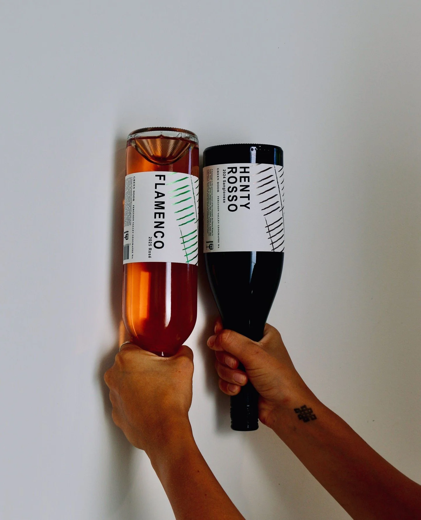 Two perfect options for your mid-week sip!⁠
⁠
Which would you choose?⁠
.⁠
.⁠
.⁠
.⁠
.⁠
#greendoorwines #fergusonvalley #discoverfergusonvalley #bungeo #bunburygeographe #winemakersofgeographe #geographewine #geographewineregion #justanotherdayinwa #au