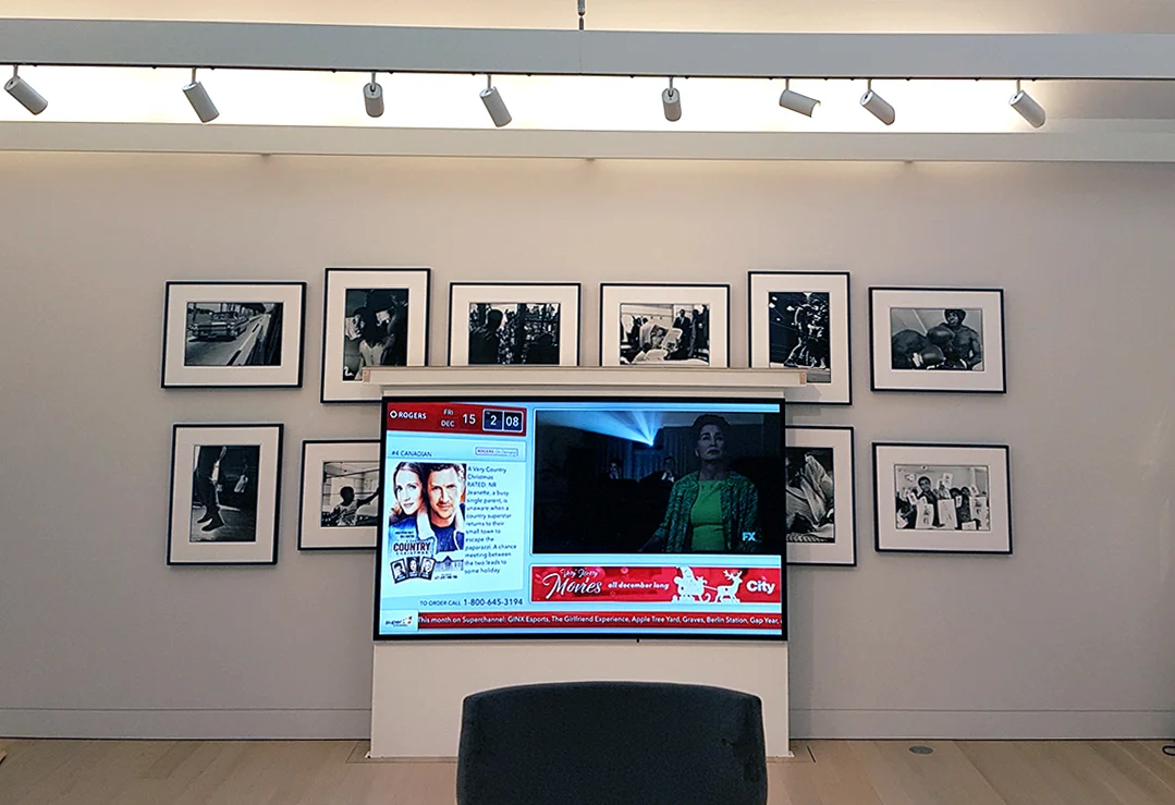 Motor lift TV 