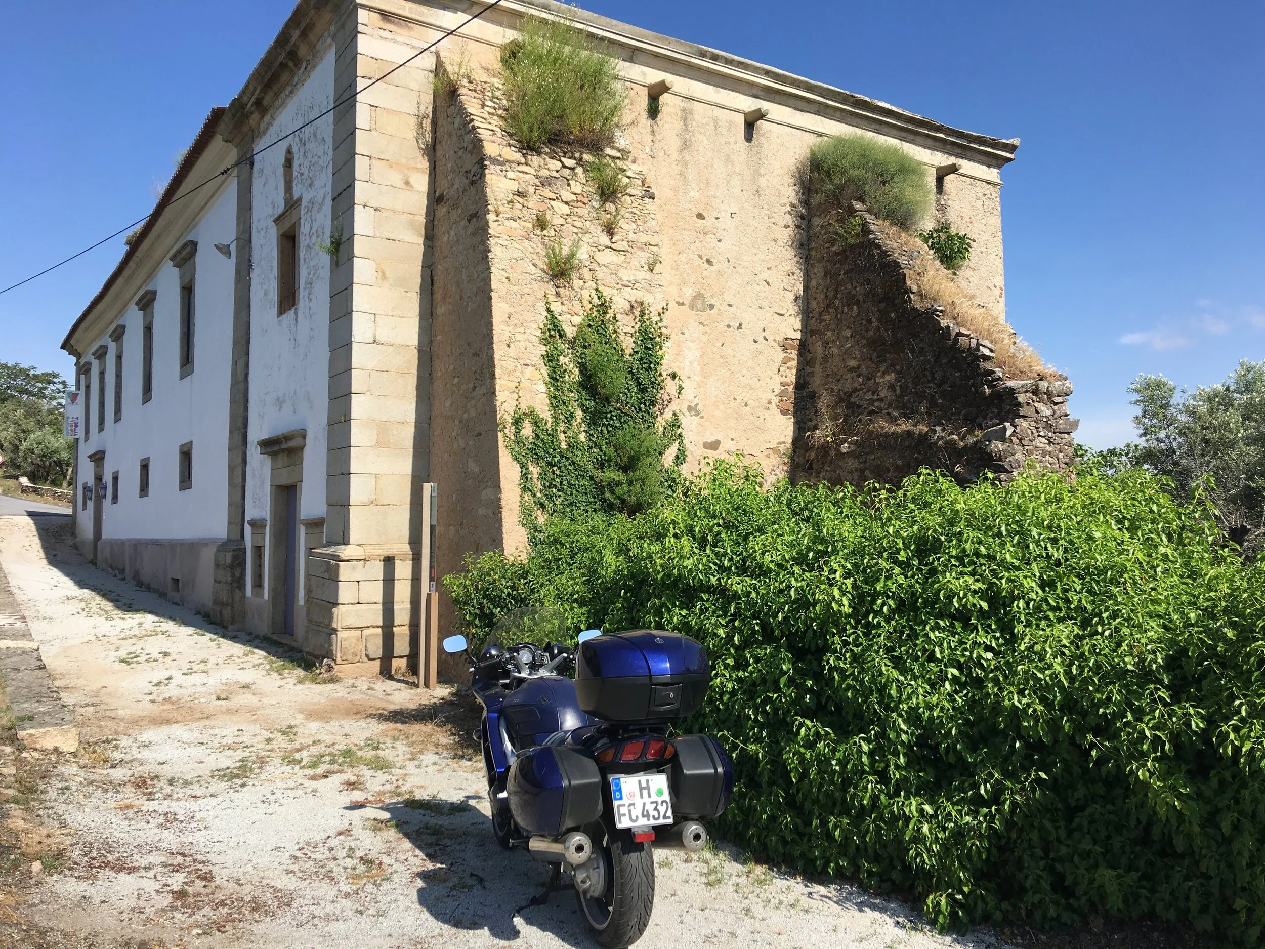 Spanish Motorcycle Diaries - Day 8. From Castelo de Vide to Porto. (May 2019)