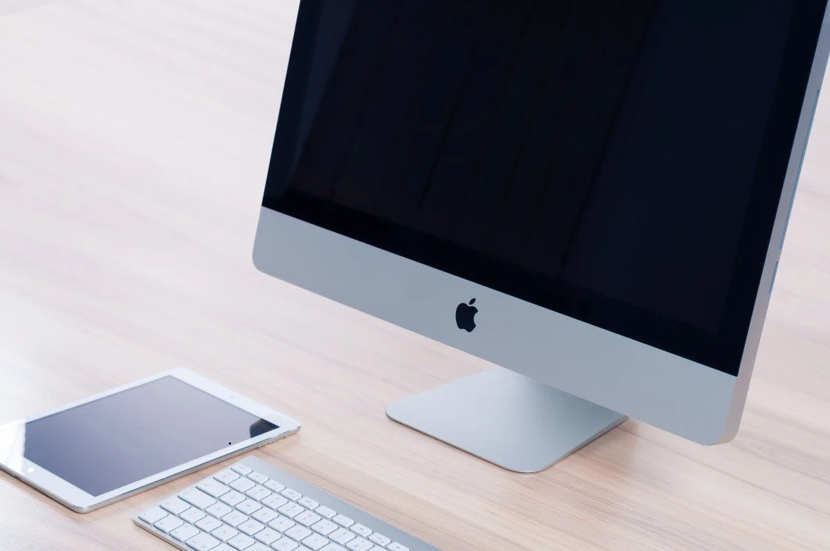 mac_apple_ipad_home_office_laptop_office_computer_technology-885260.jpg!d.jpg