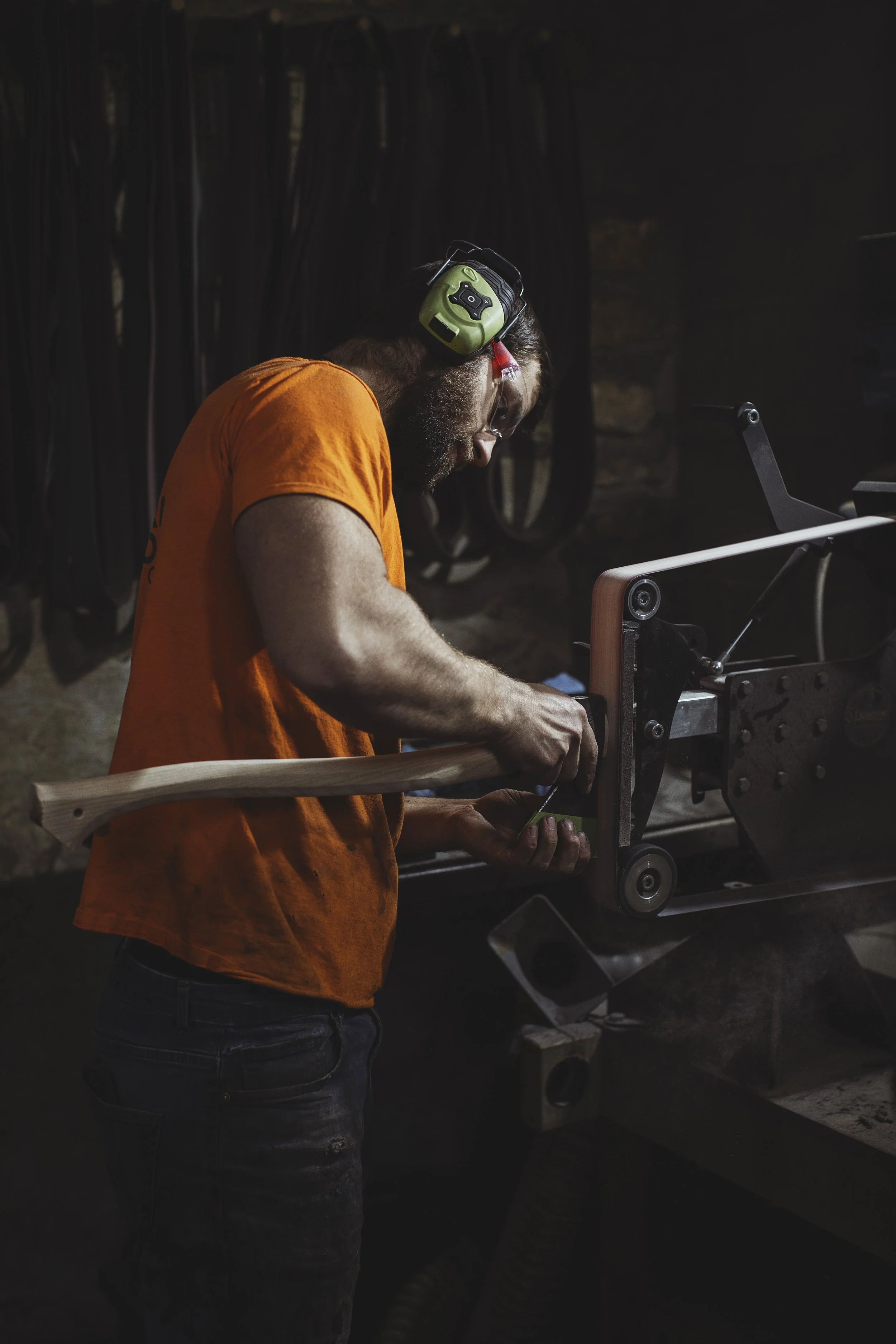 Heather_Birnie_Heartwood_Saunas_Thorn_Wood_Forge_Axes_141.jpg