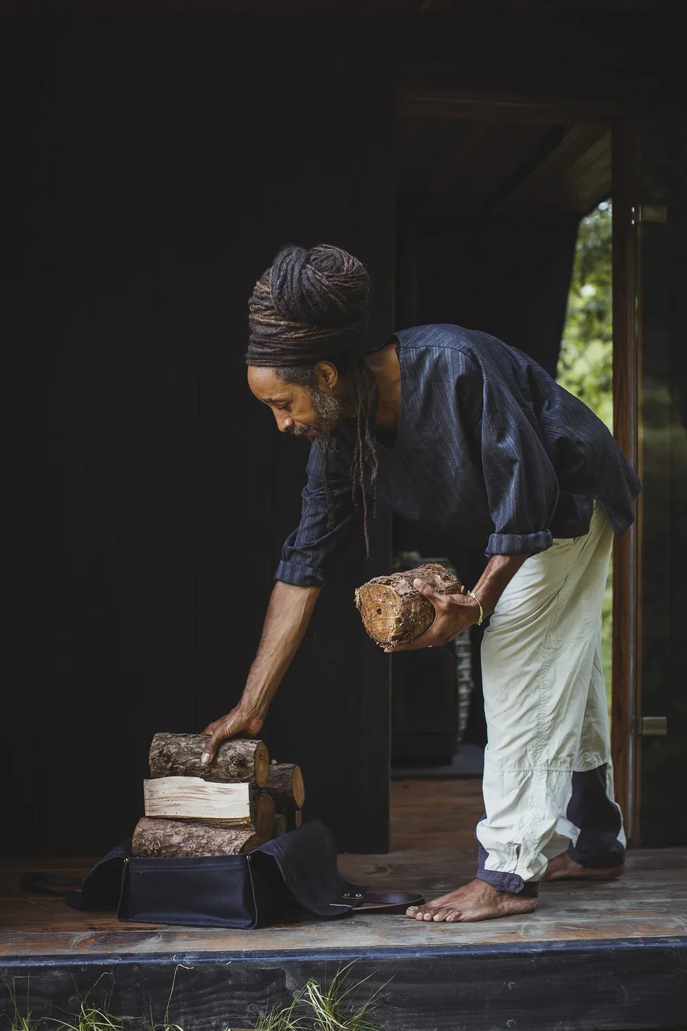 Heather_Birnie_Heartwood_Saunas_Log_Bag_Whisks_009_web.webp
