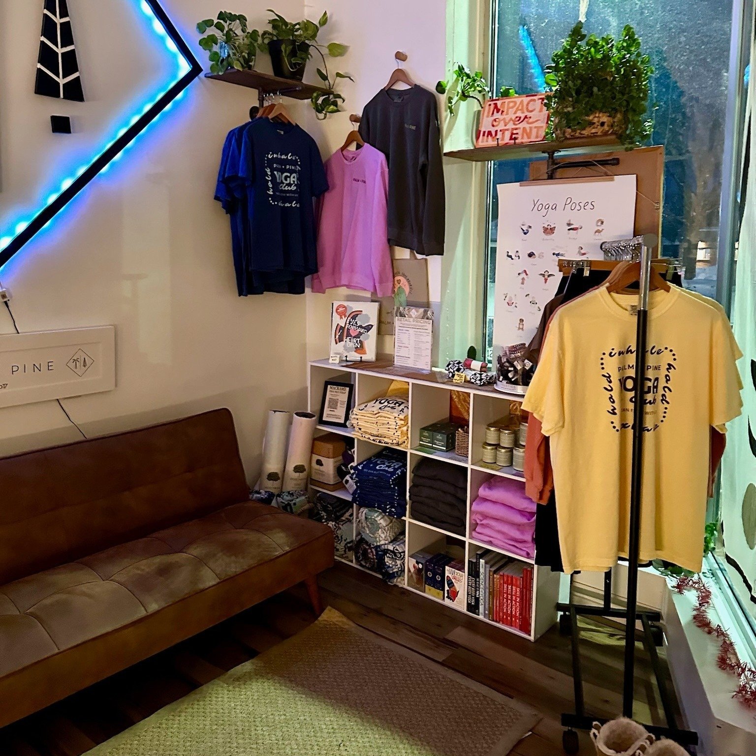 Give the gift of...
movement + rest
growing boldly + gently
real community
education

Share the joy of yoga, and the power of community this season with a PALM + PINE gift card.

Easily purchase online for any amount and choose the date you'd like th