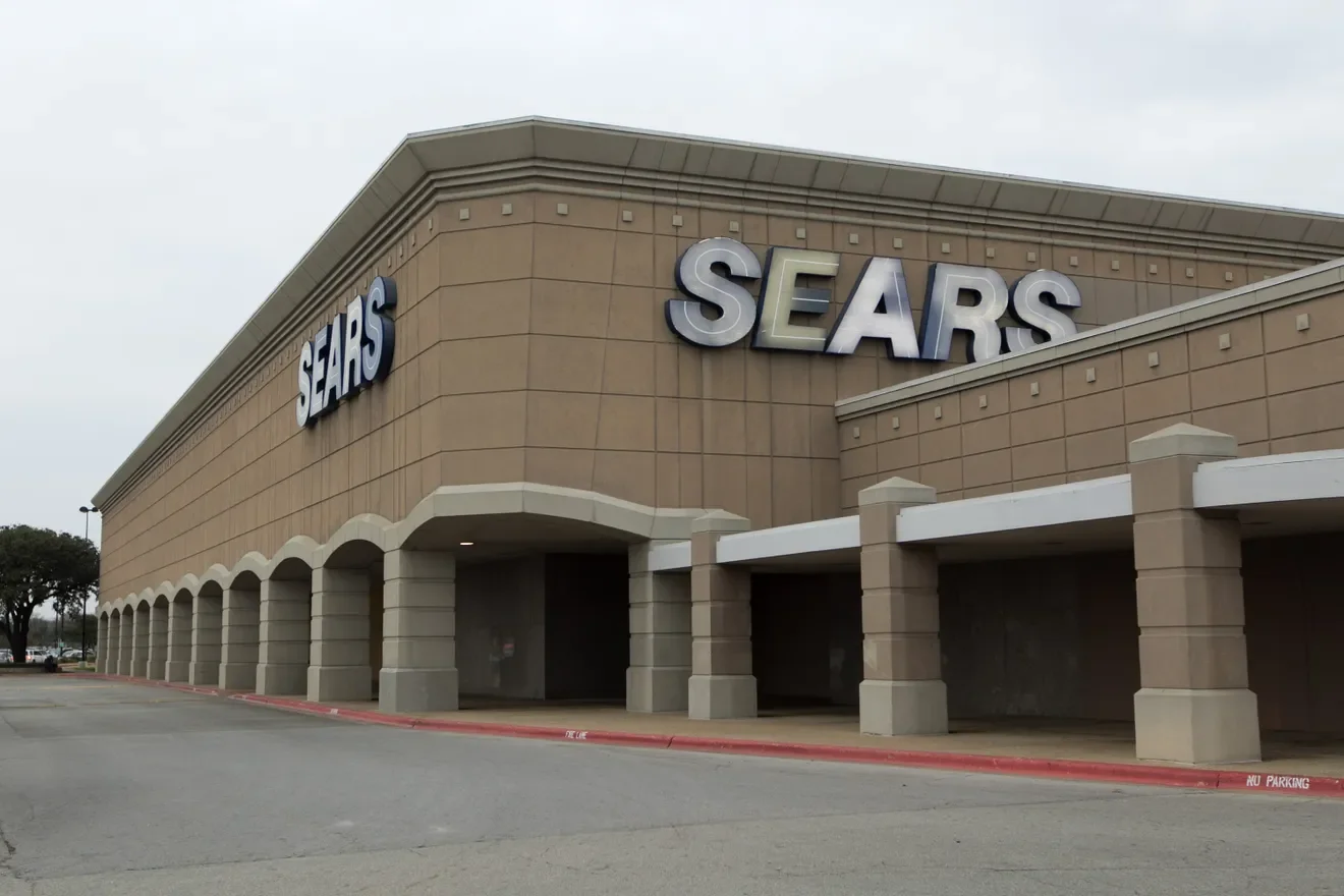 Sears Building Before Renovation