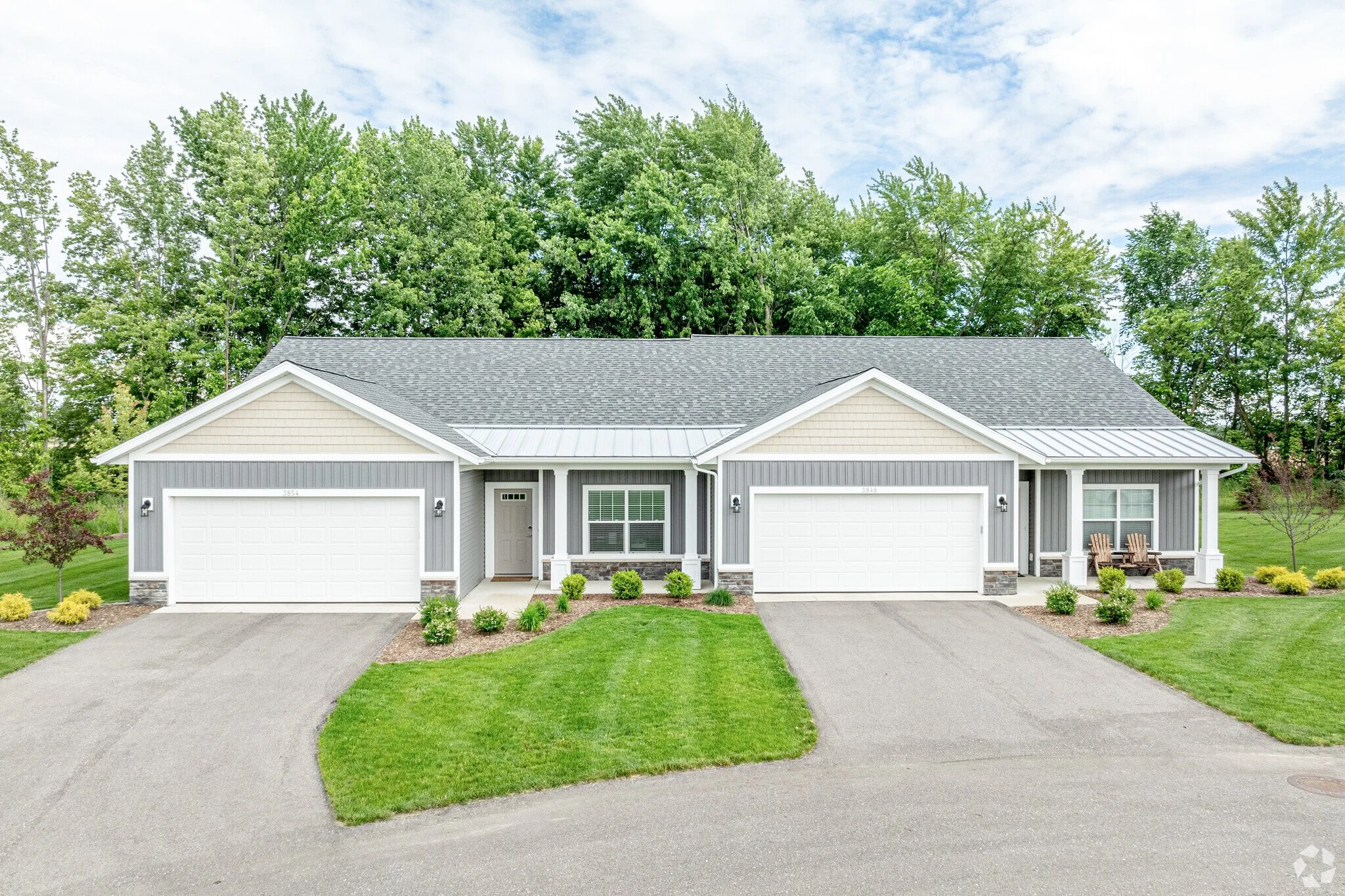 west-24-cottages-hudsonville-mi-primary-photo.jpg