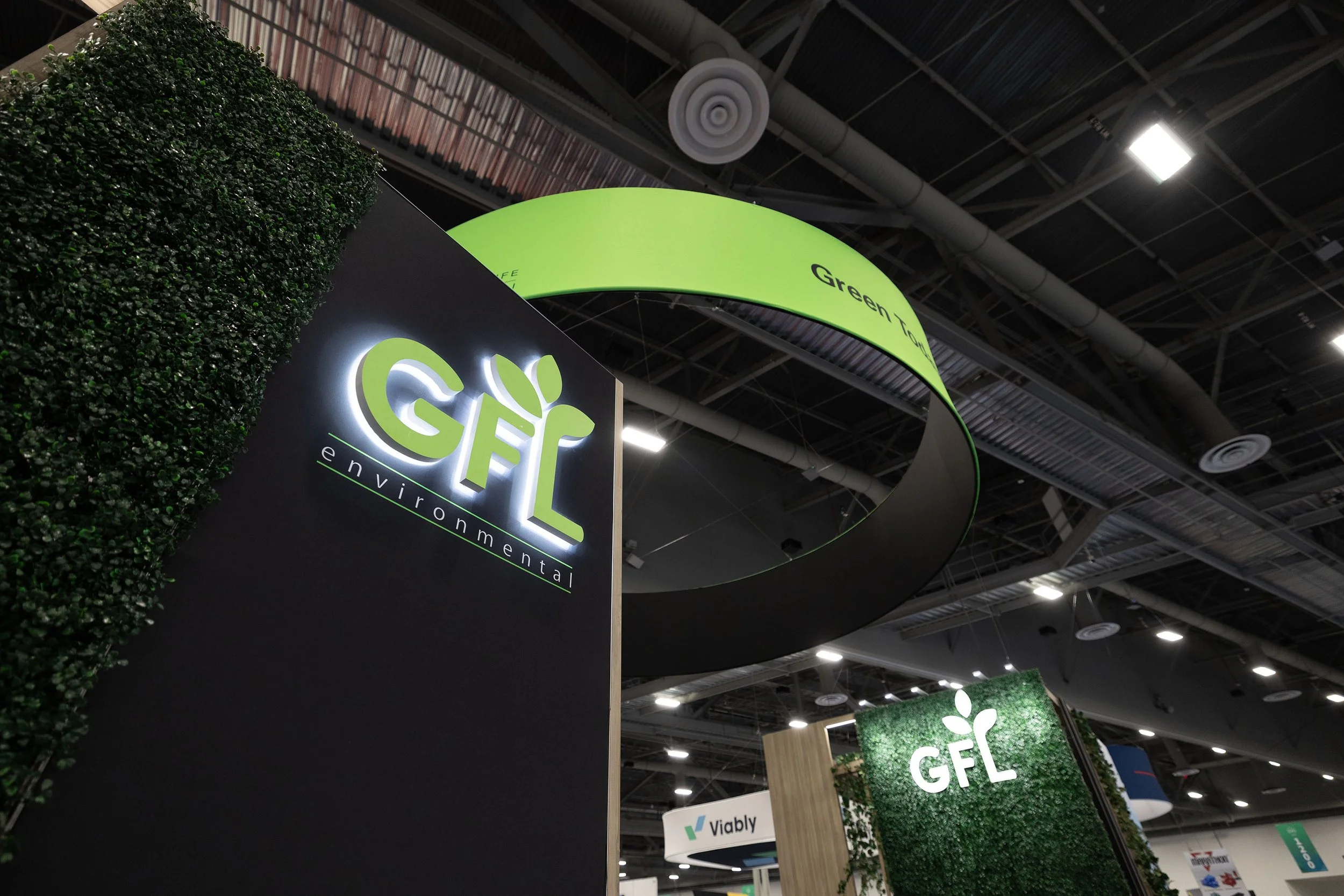  I championed global brand governance by translating GFL’s visual identity into high-impact physical environments and tangible brand experiences. Key achievements include managing the design and execution of a premier trade show presence at Waste Exp