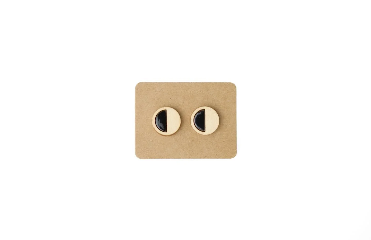 Simple black and wood stud earrings 🖤 #handmade #smallbusiness #vjbeck