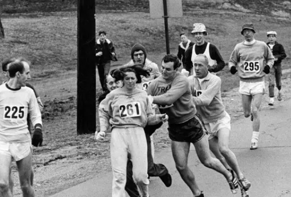 It’s International Women’s Day : Let’s Celebrate, Running Style